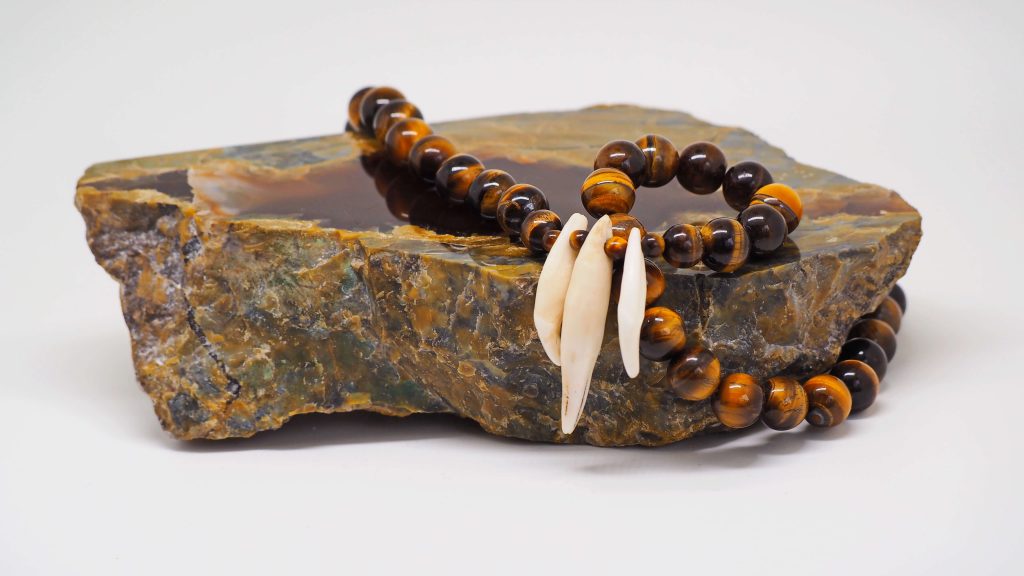 natural-stone-jewelry-on-a-rock