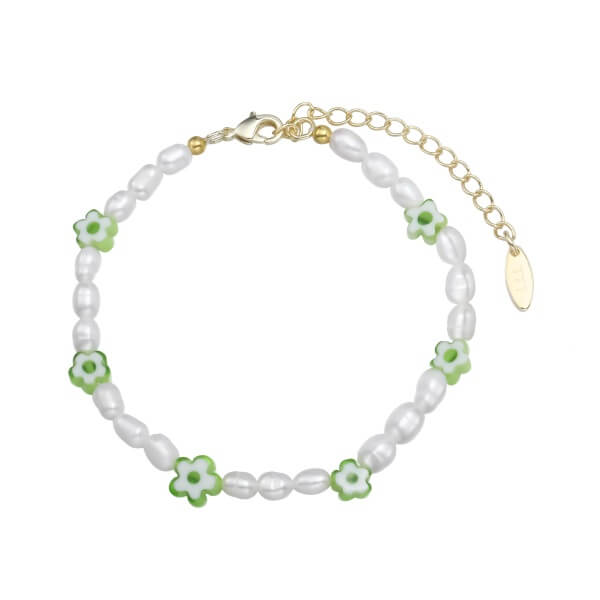 Green Daisy and Pearl Chain Bracelet