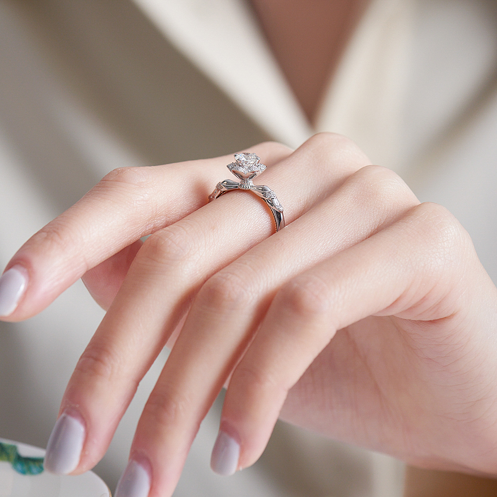 Diamond rings worn on the middle finger